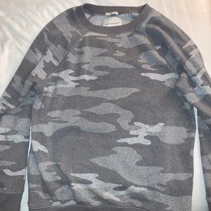 American Eagle Camo Crew Neck